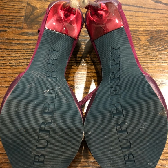 BURBERRY open toe ankle strap sandal - Picture 4 of 4